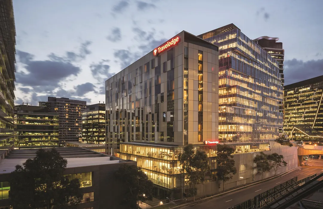 Travelodge Hotel Melbourne Docklands-1