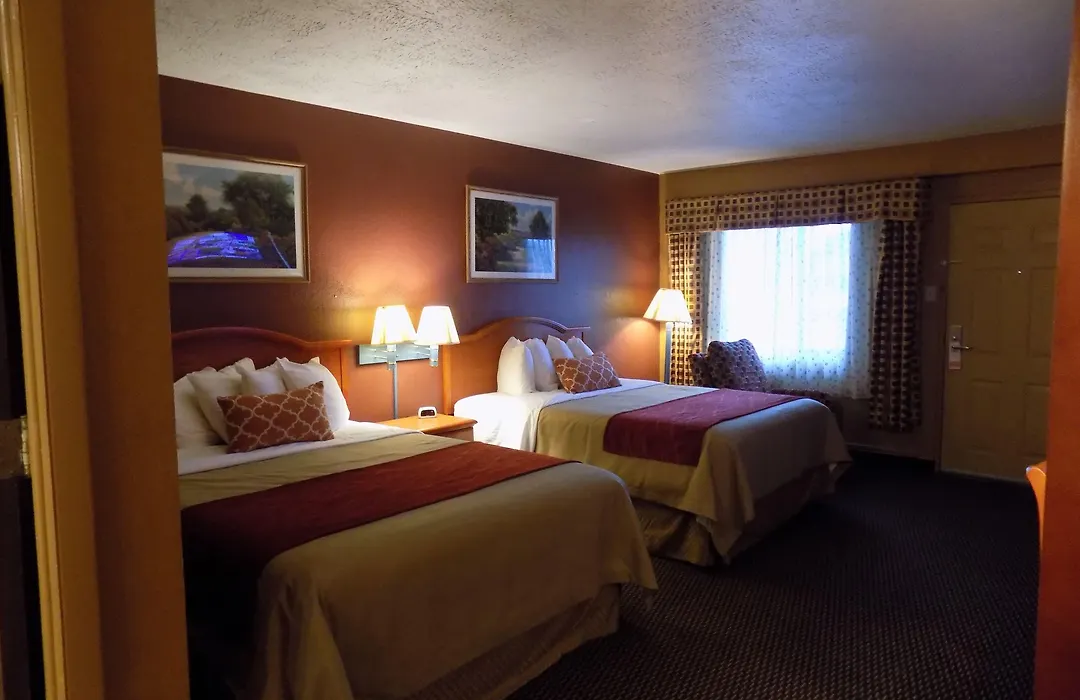 Virginia Inn-1