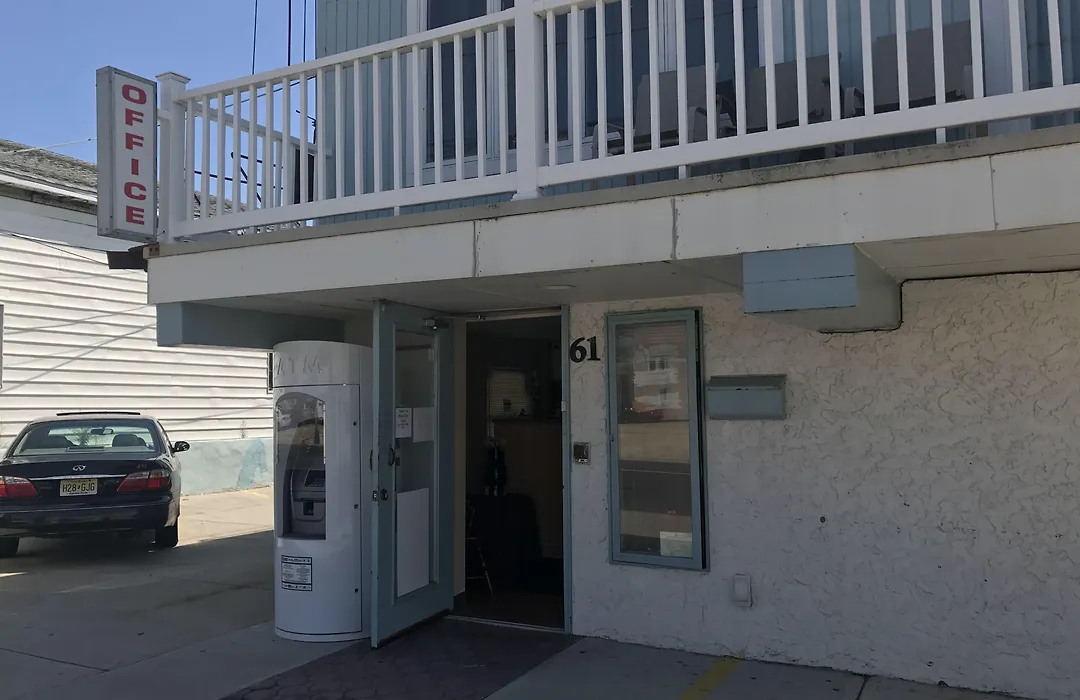 Seaside Sands Inn-1