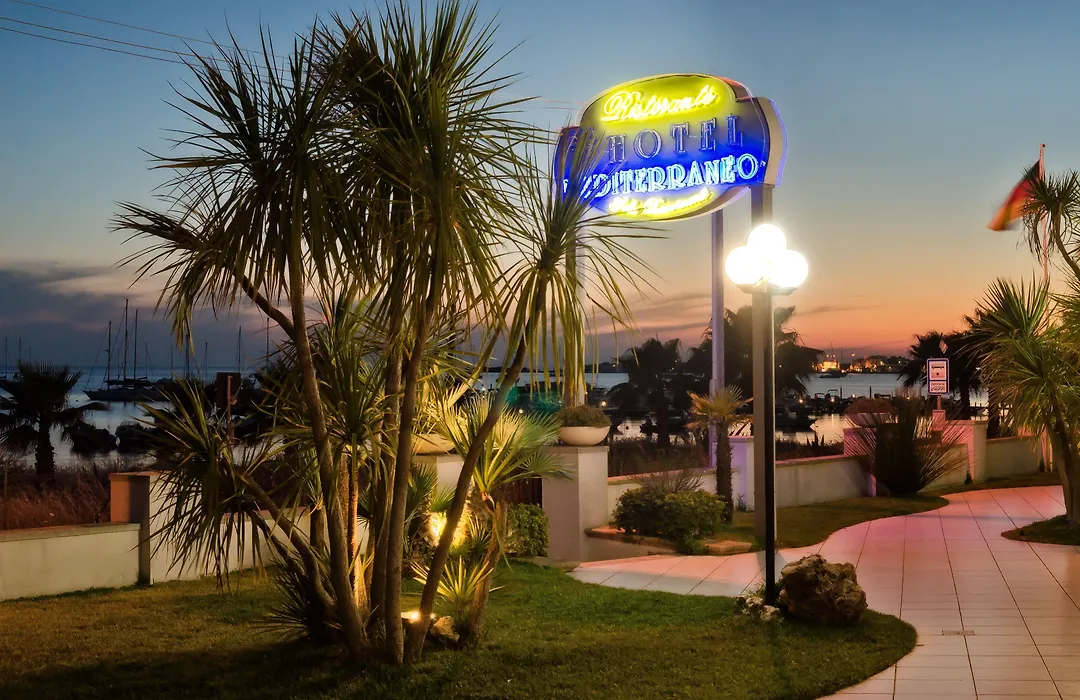 Hotel Mediterraneo-1
