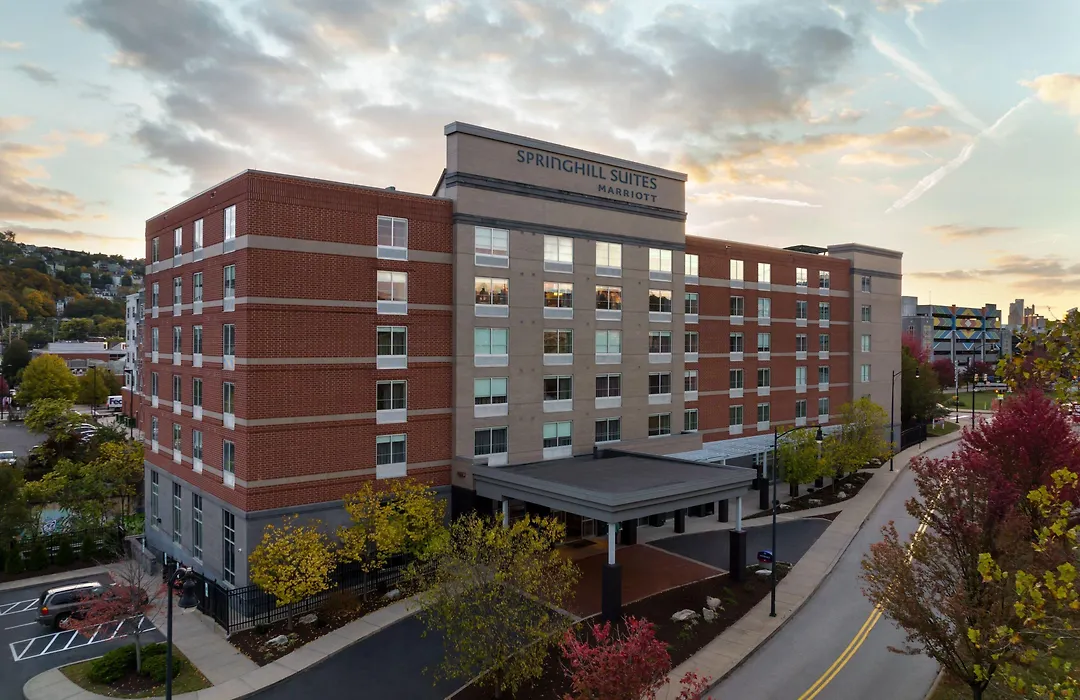 Springhill Suites Pittsburgh Southside Works-1