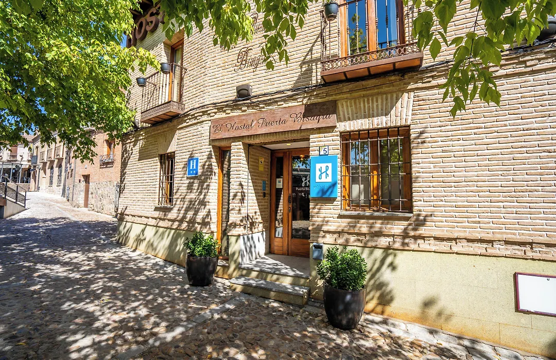 YIT Puerta Bisagra-1
