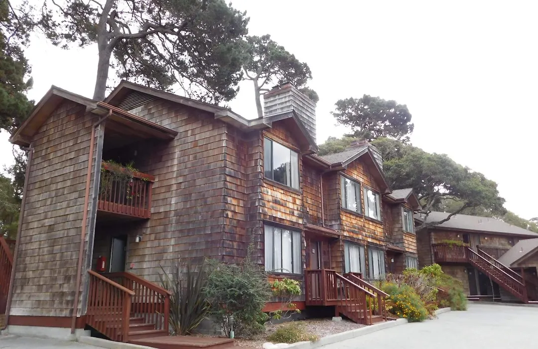 Pacific Gardens Inn-1