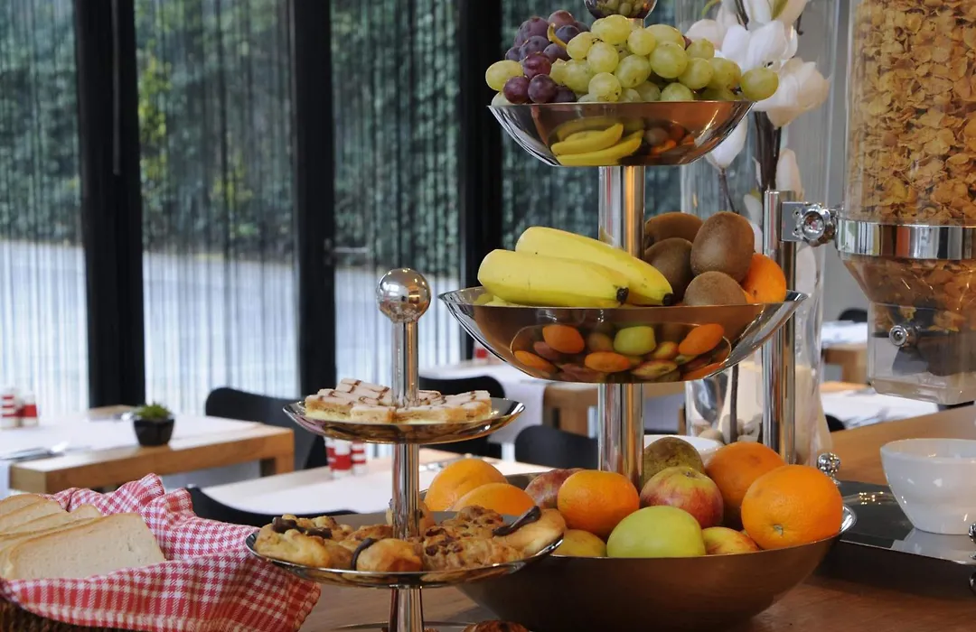 Hotel Corbie Lommel-1
