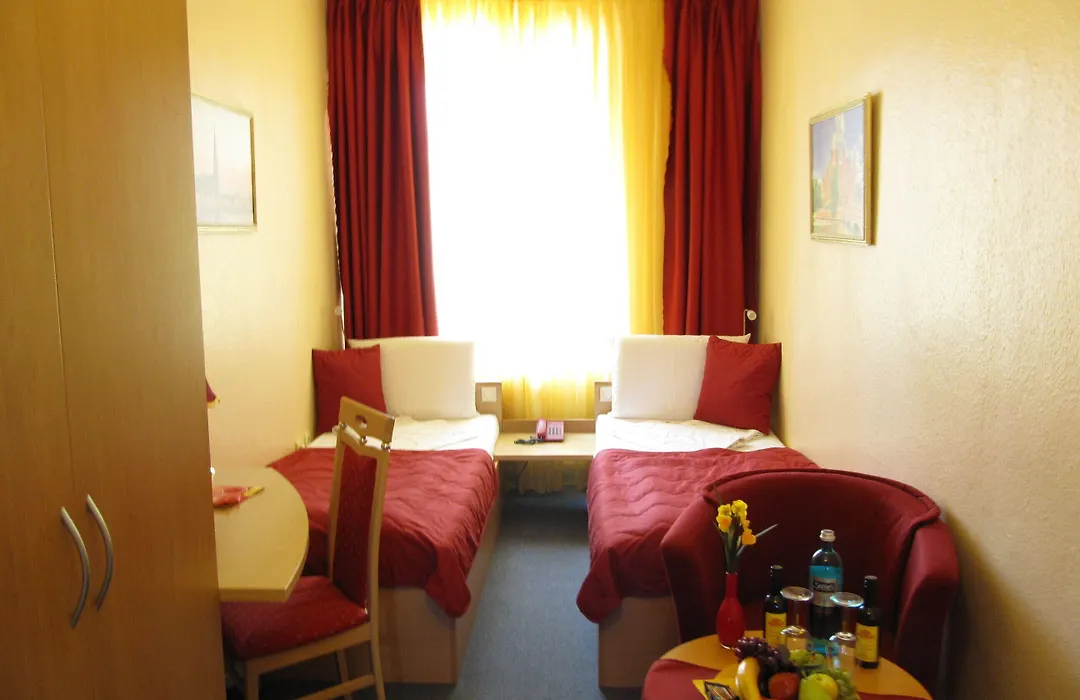 Hotel am Hauptbahnhof-1