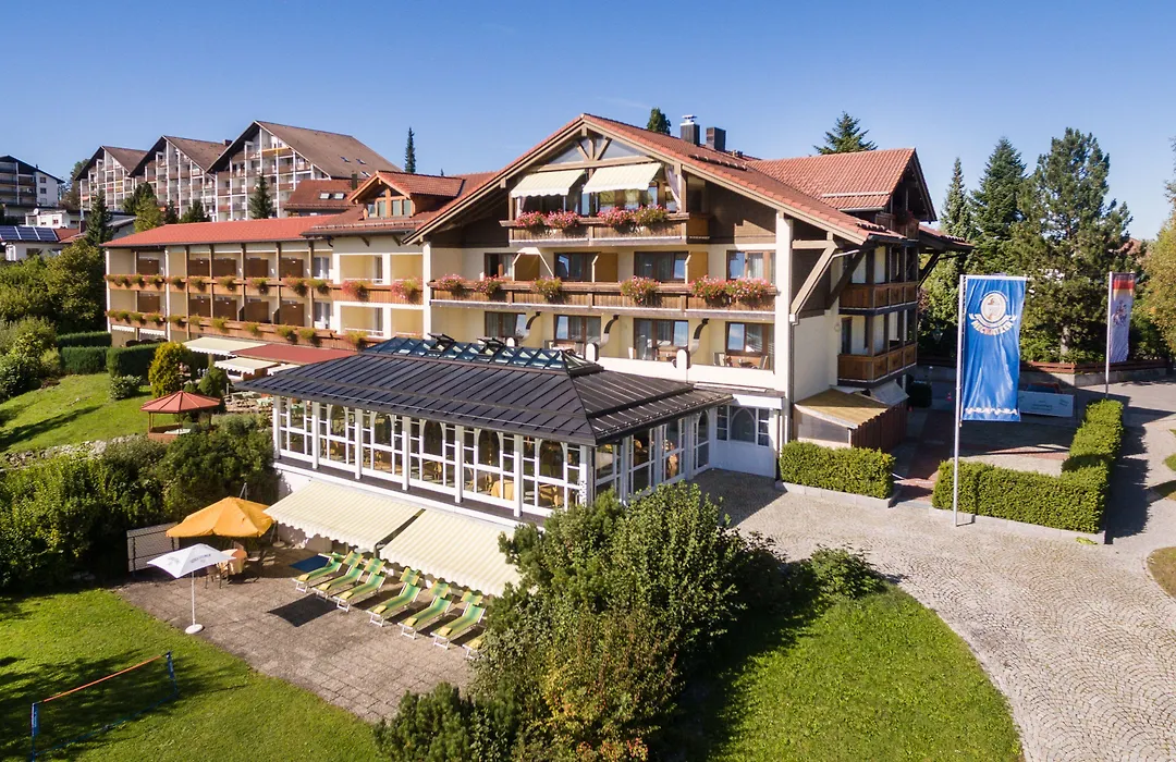 Parkhotel Tannenhof-1