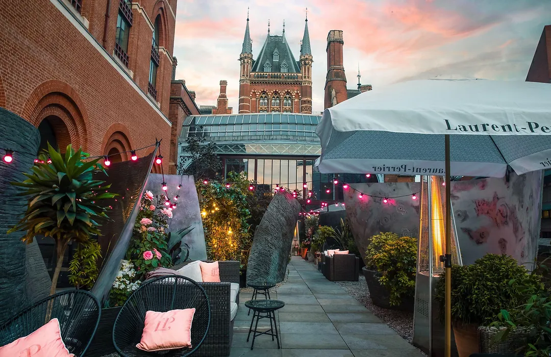 St Pancras London, Autograph Collection-1