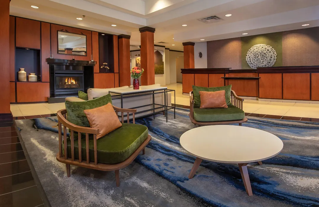 Fairfield Inn And Suites By Marriott Harrisonburg-1