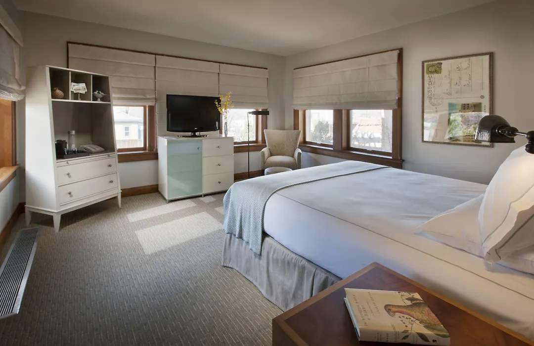 Hotel Parq Central Albuquerque-1