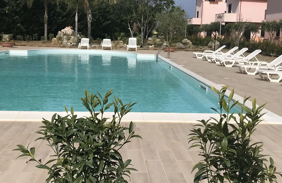 Hotel Village-1
