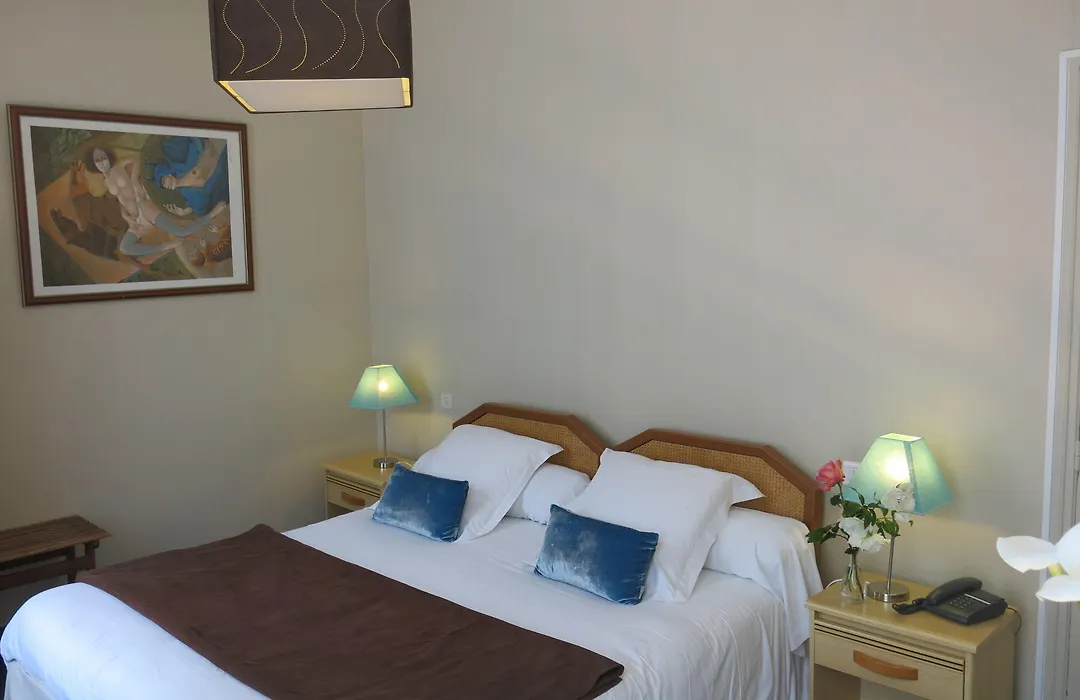Hôtel Moderna-1