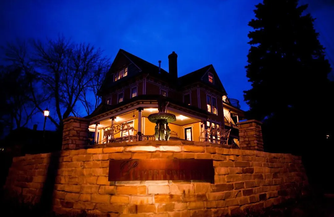 Rivertown Inn-1