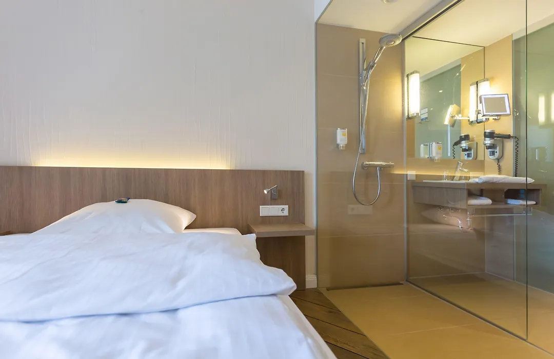 Hotel Vier Jahreszeiten Lübeck-1