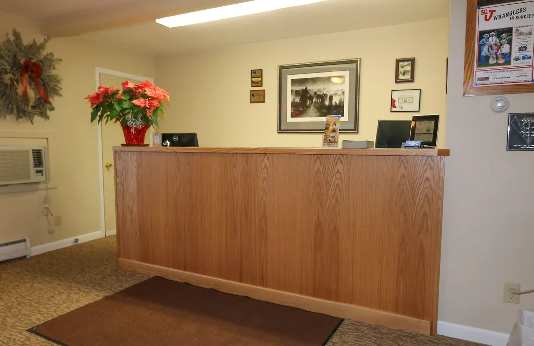 Skyline Motor Inn-1