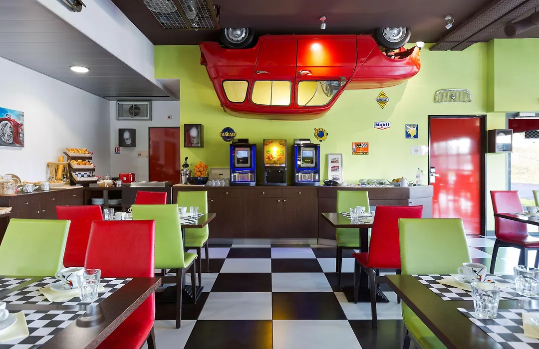 Enzo Hotels Thionville-1