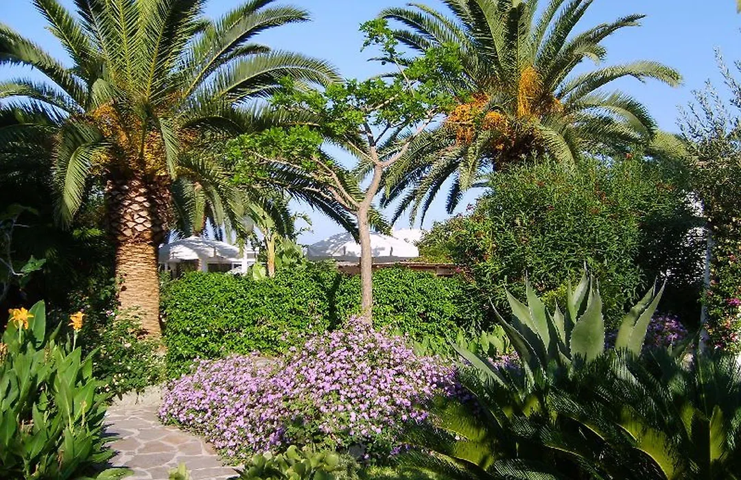 Semiramis Hotel De Charme & Pools-1