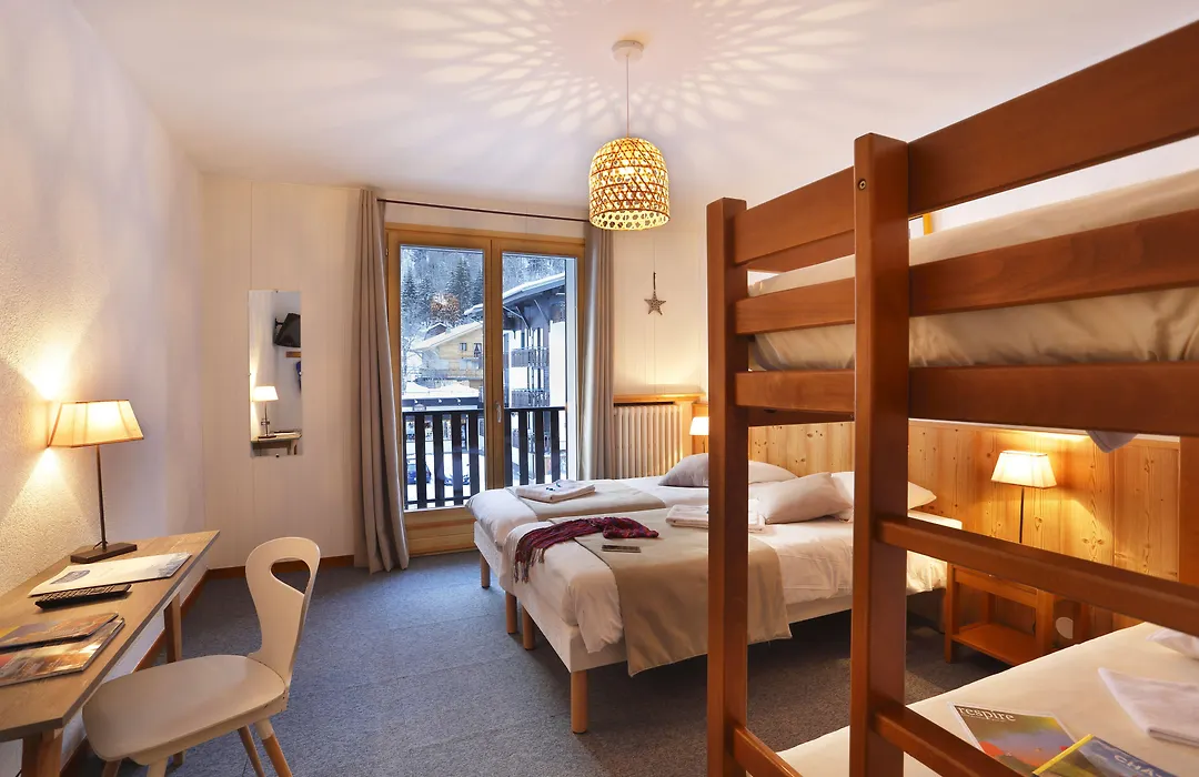 Hôtel Eliova l'Eau Vive-1