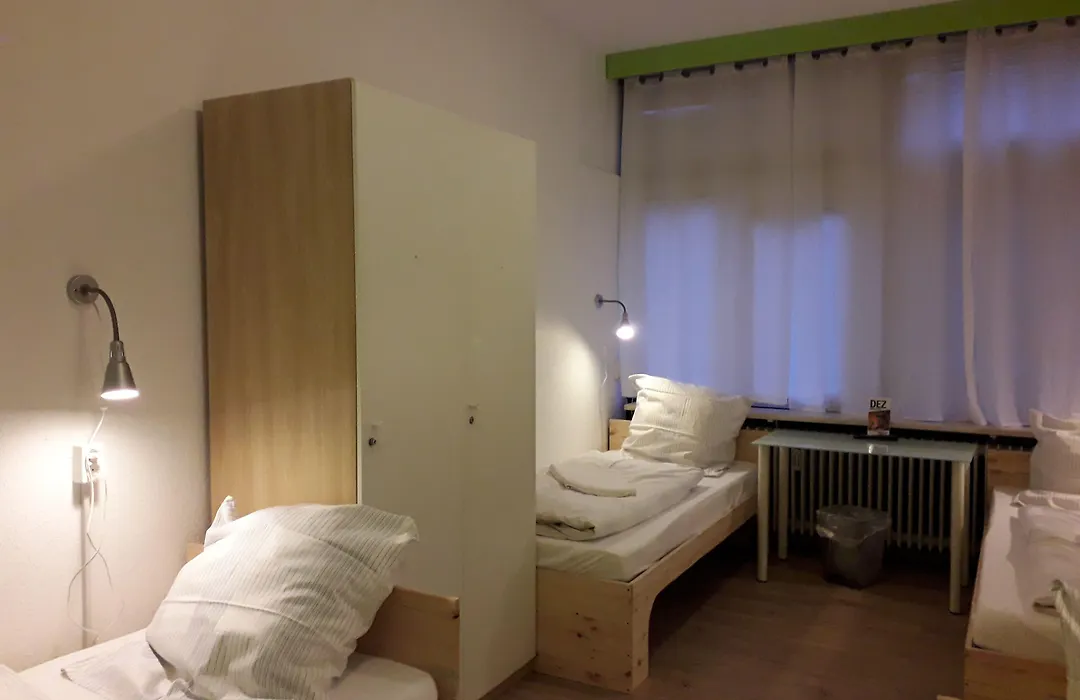 Gästehaus Kaiserpassage- Ihr Cityhostel-1