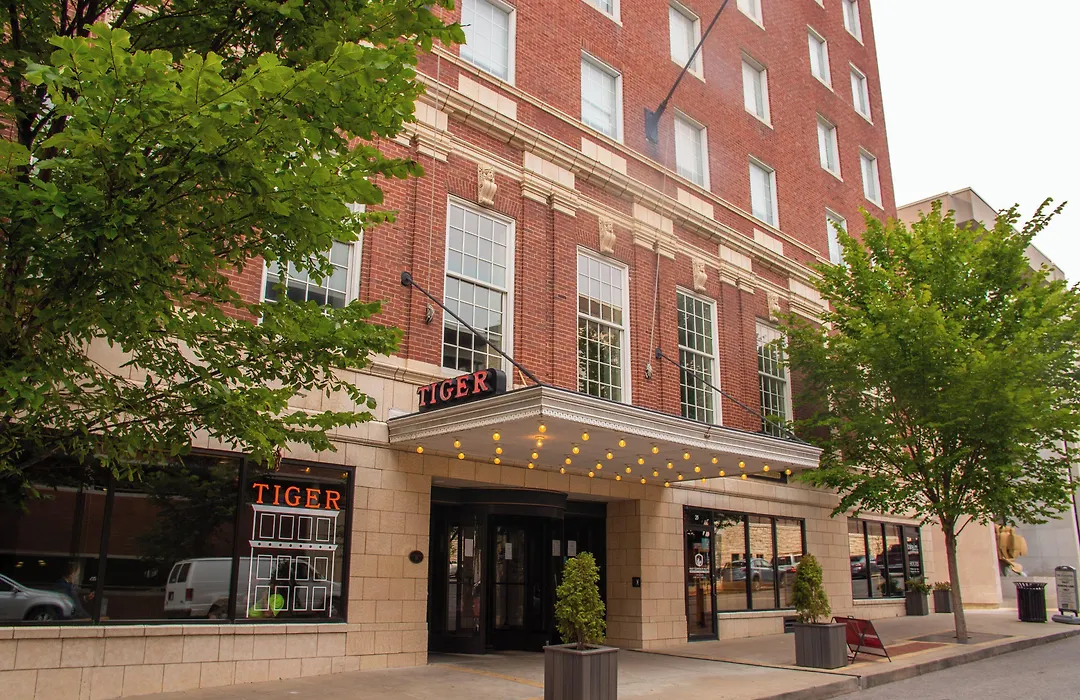 Voco The Tiger Hotel, Columbia, Mo By Ihg-1