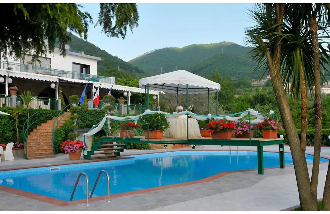 Hotel Diecimare-1