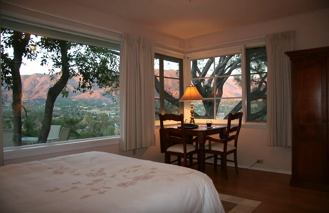 Ojai Retreat & Inn-1