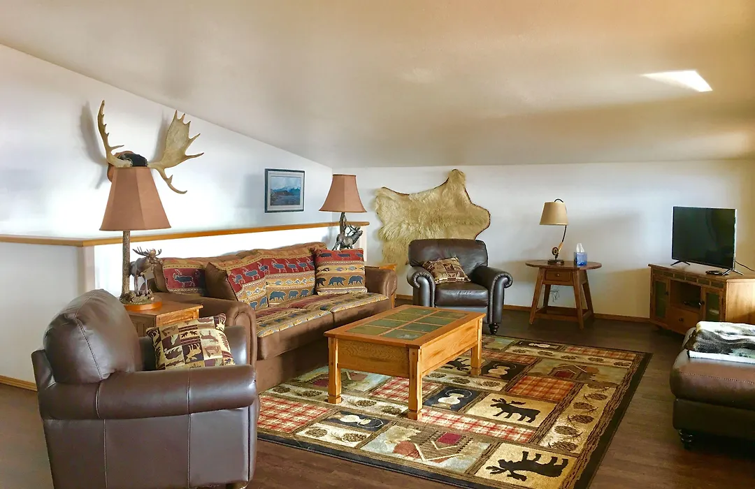Driftwood Inn-1