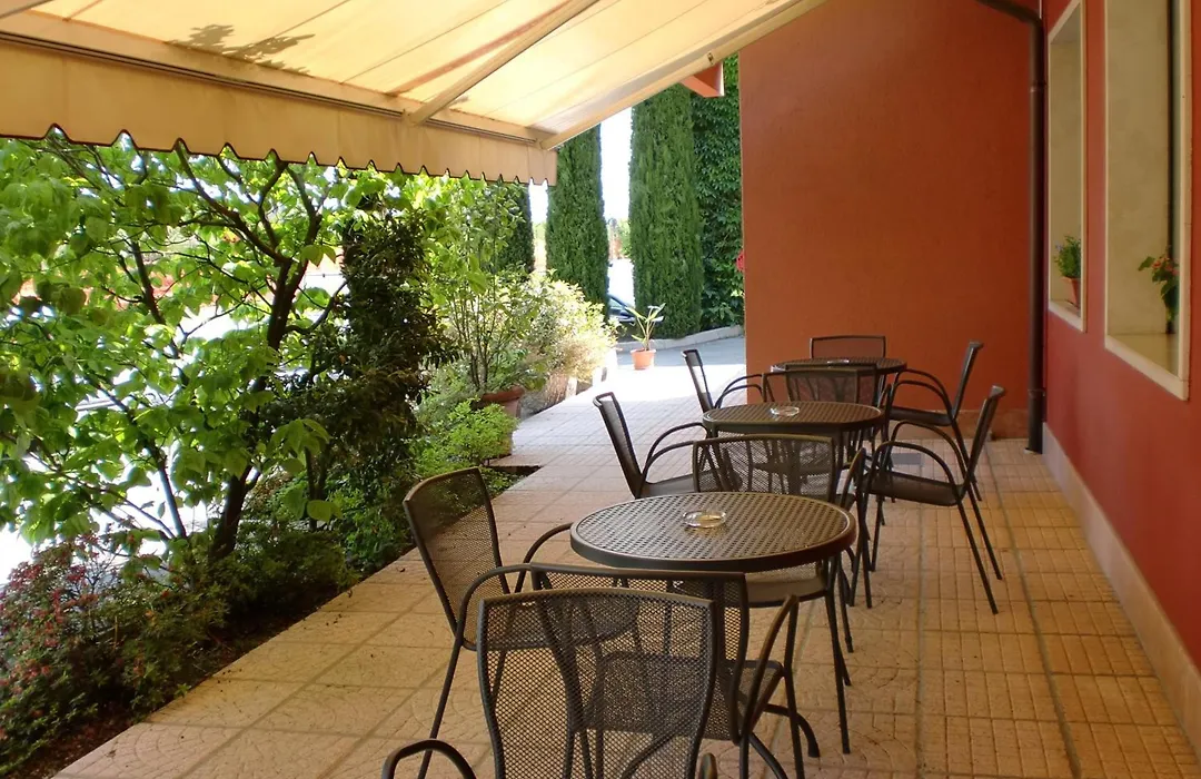 Rometta Hotel-1