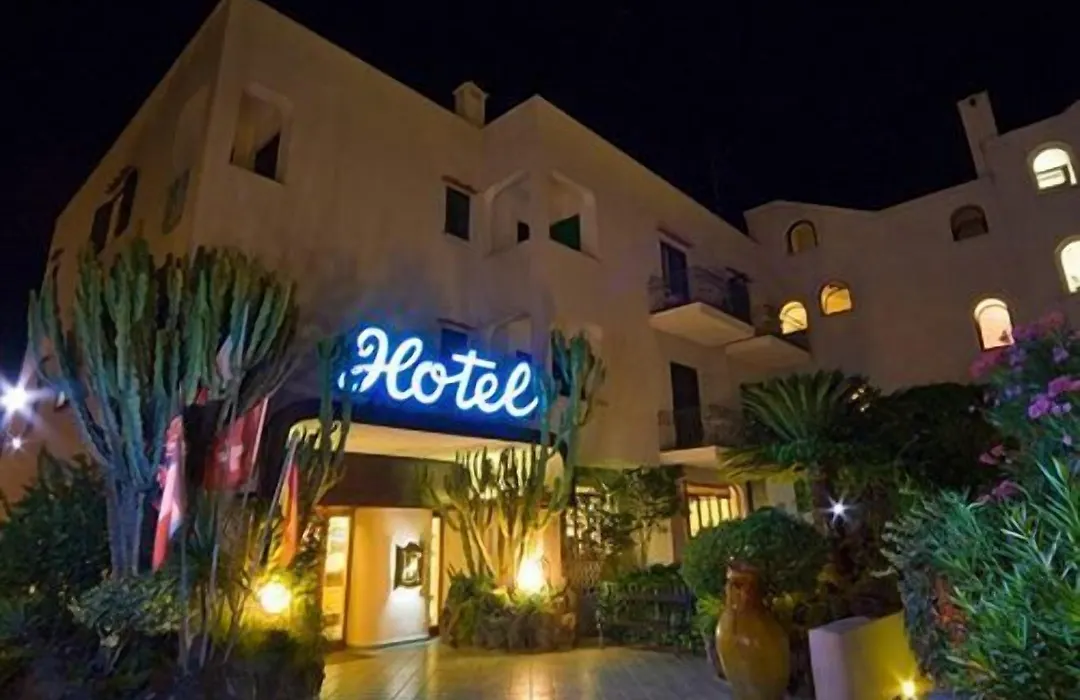 Hotel Ambasciatori-1
