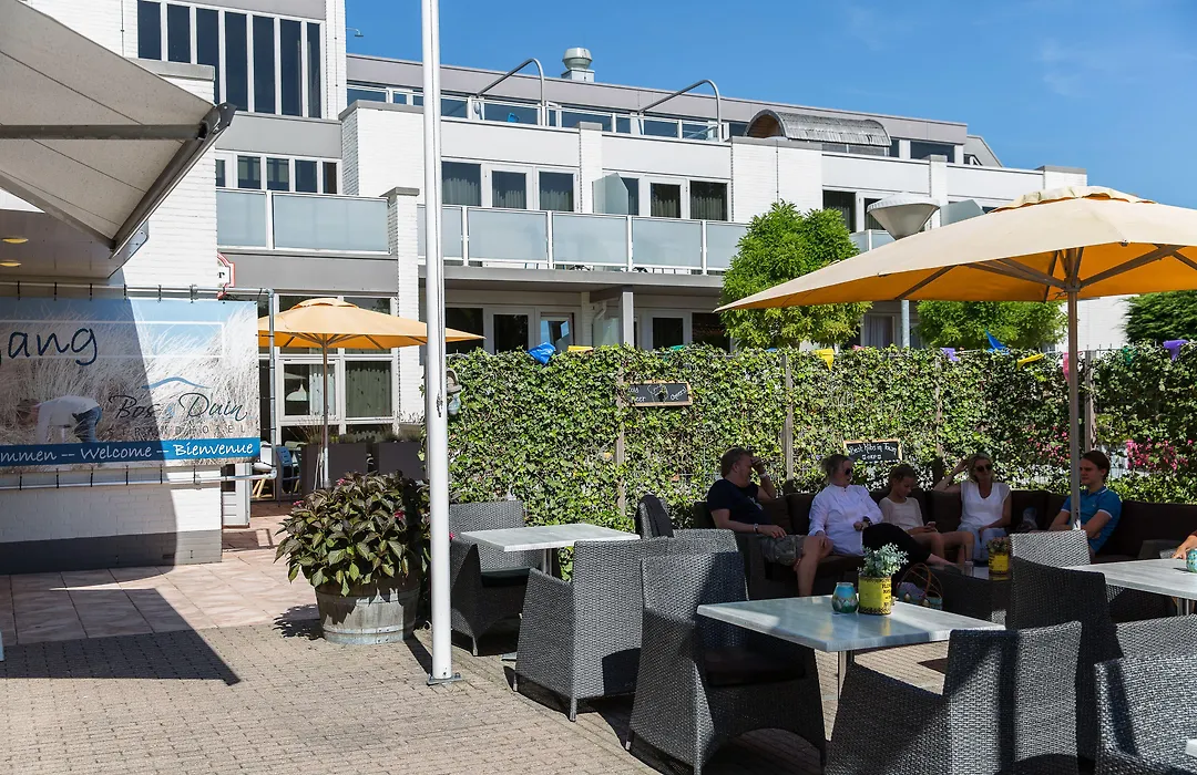 Strandhotel Bos en Duin-1