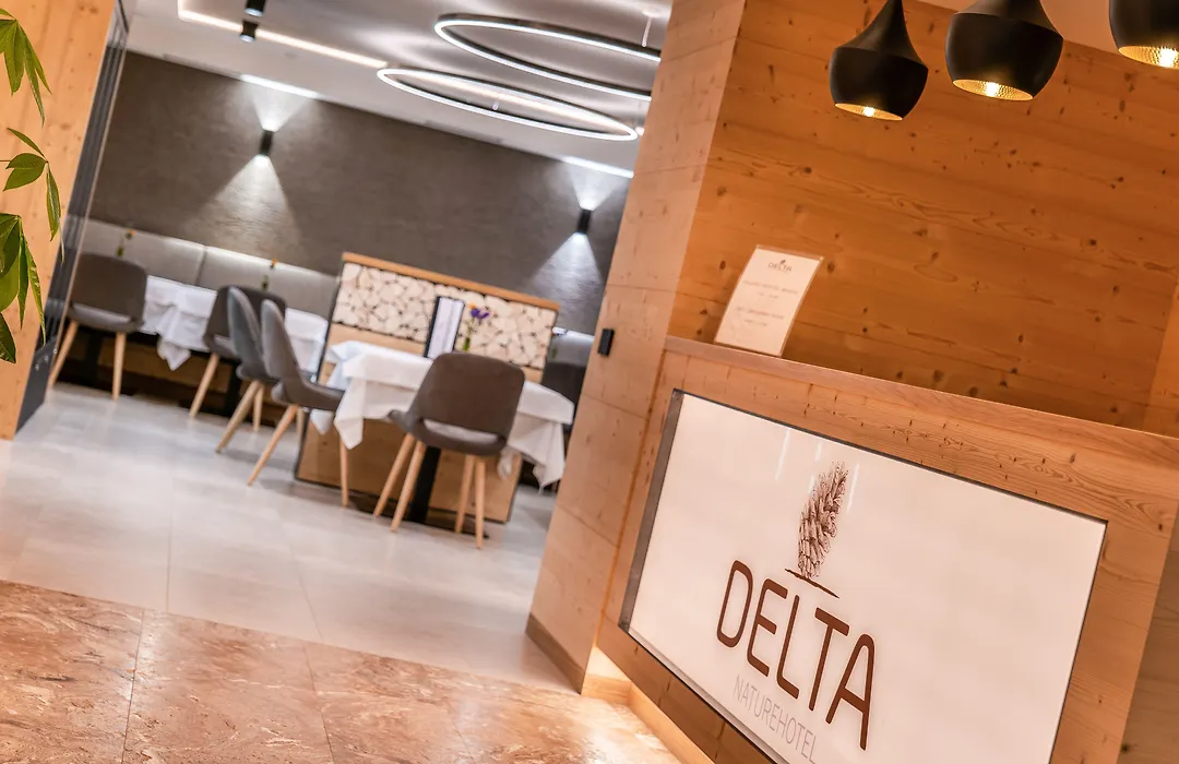 Nature Hotel Delta-1