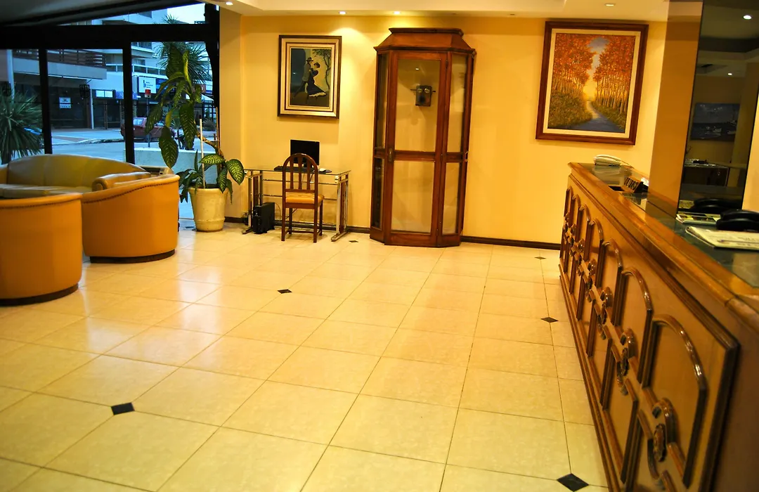 Hotel 24-1