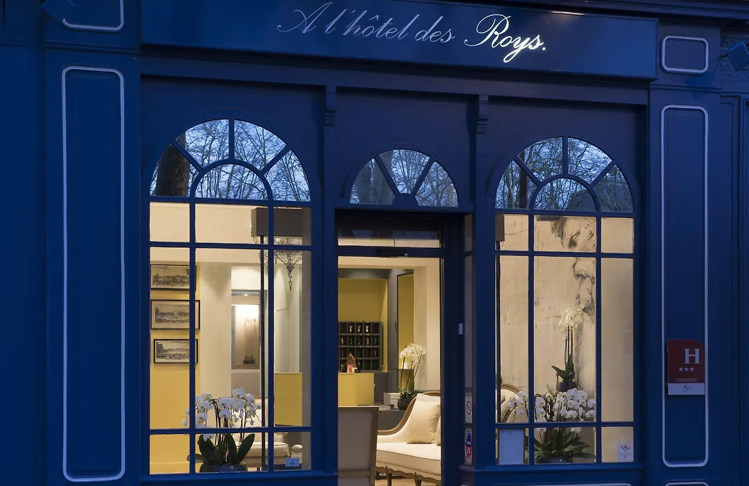 A l'Hôtel Des Roys-1