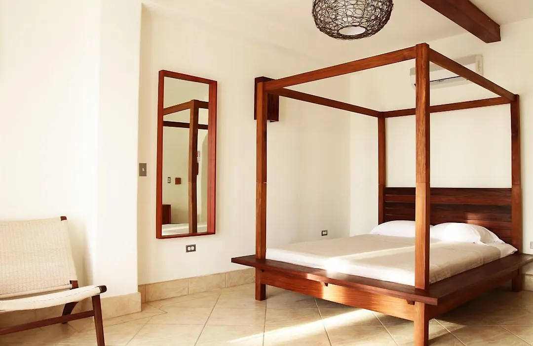 Hotel Alcazar-1