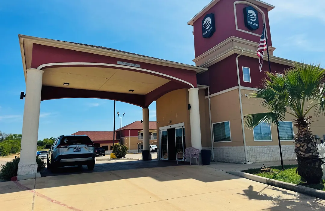 Executive Inn & Suites-1