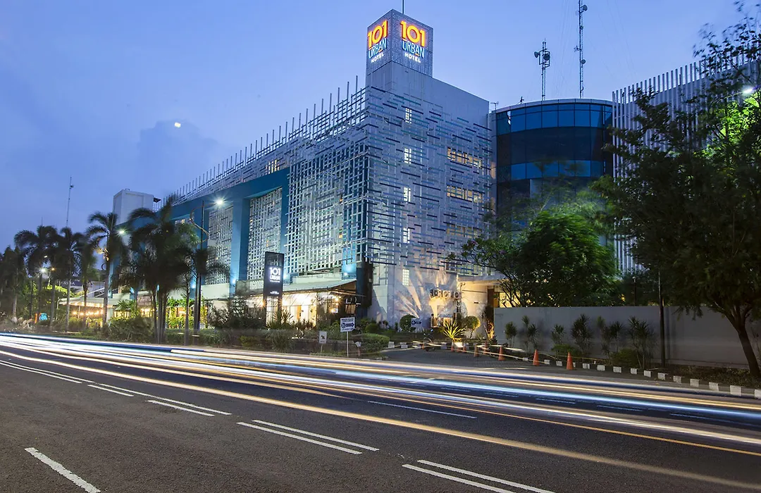 1O1 Urban Jakarta Kelapa Gading-1
