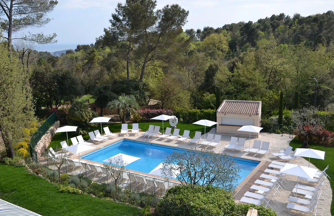 Hotel Restaurant La Vague de Saint Paul&Spa-1