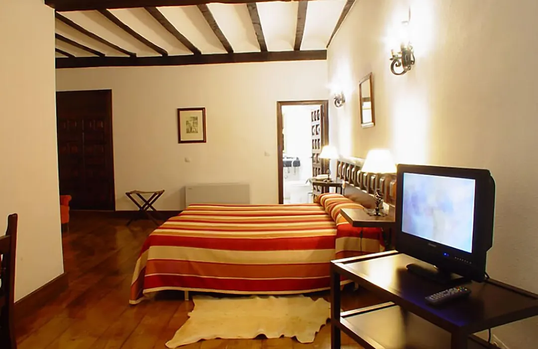 Hotel Nuevo Arlanza-1