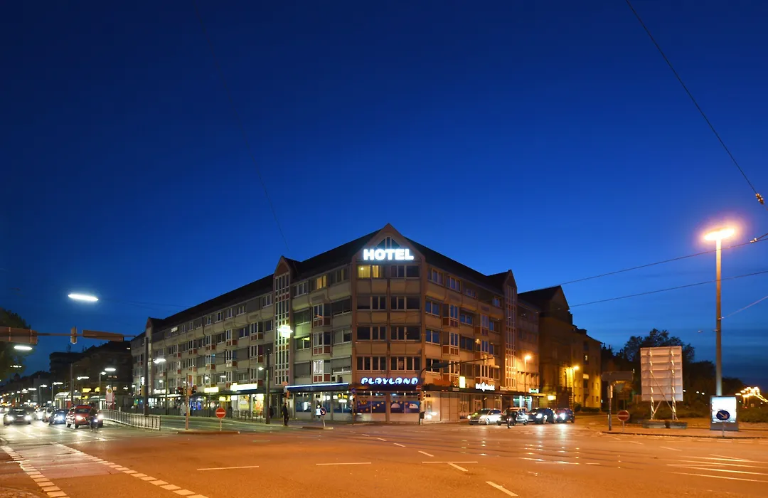 Hotel am Karlstor-1