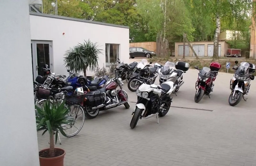 Hotel zwischen den Seen-1