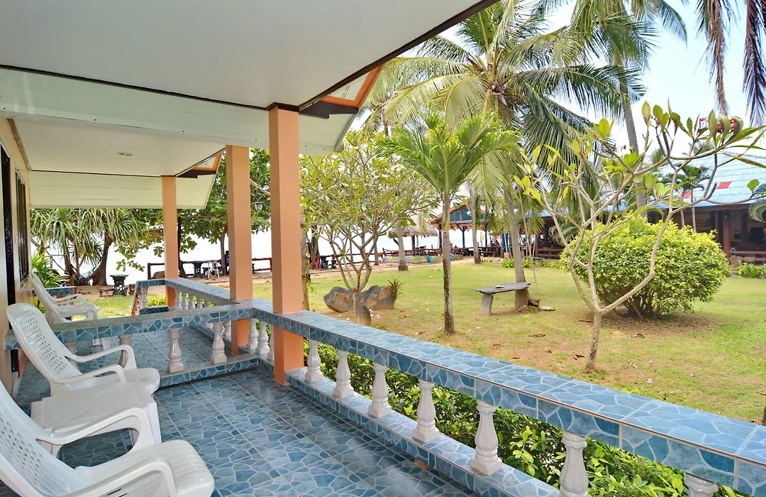 Lanta Emerald Bungalow-1