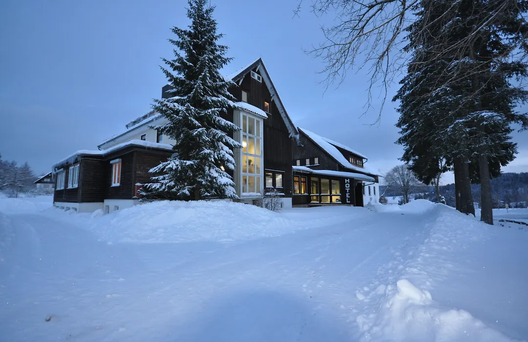 Hotel&Hostel Drei Bären-1