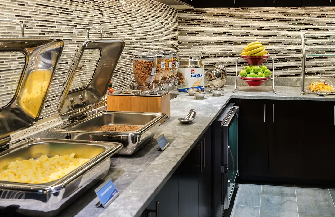 Fairfield Inn & Suites By Marriott Boston Cambridge-1