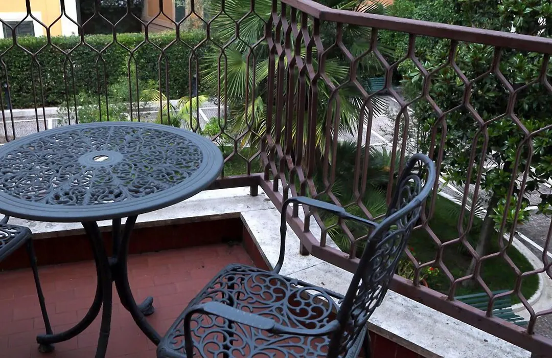 Roma Room Hotel-1