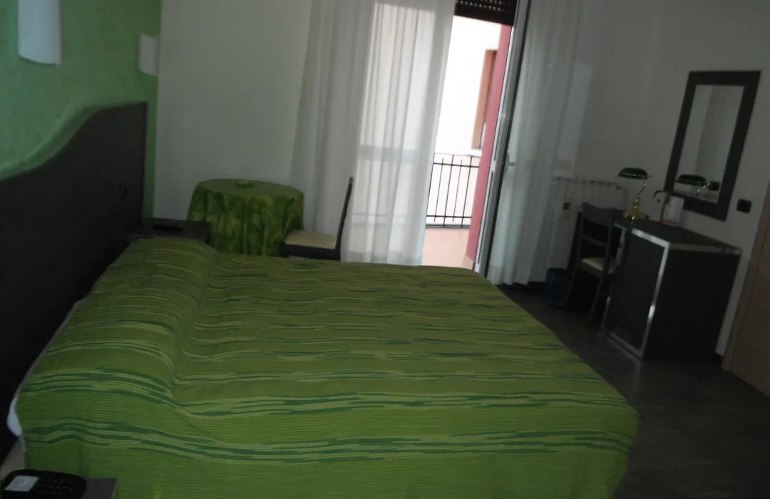Hotel Renato-1
