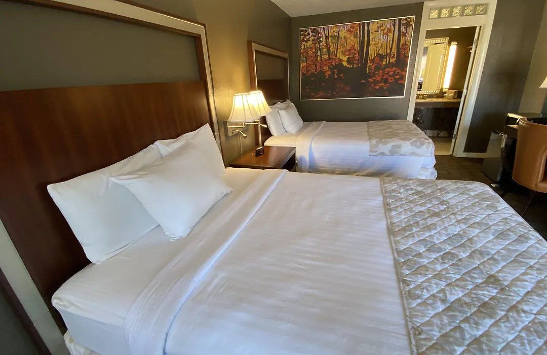 Cascades Inn-1