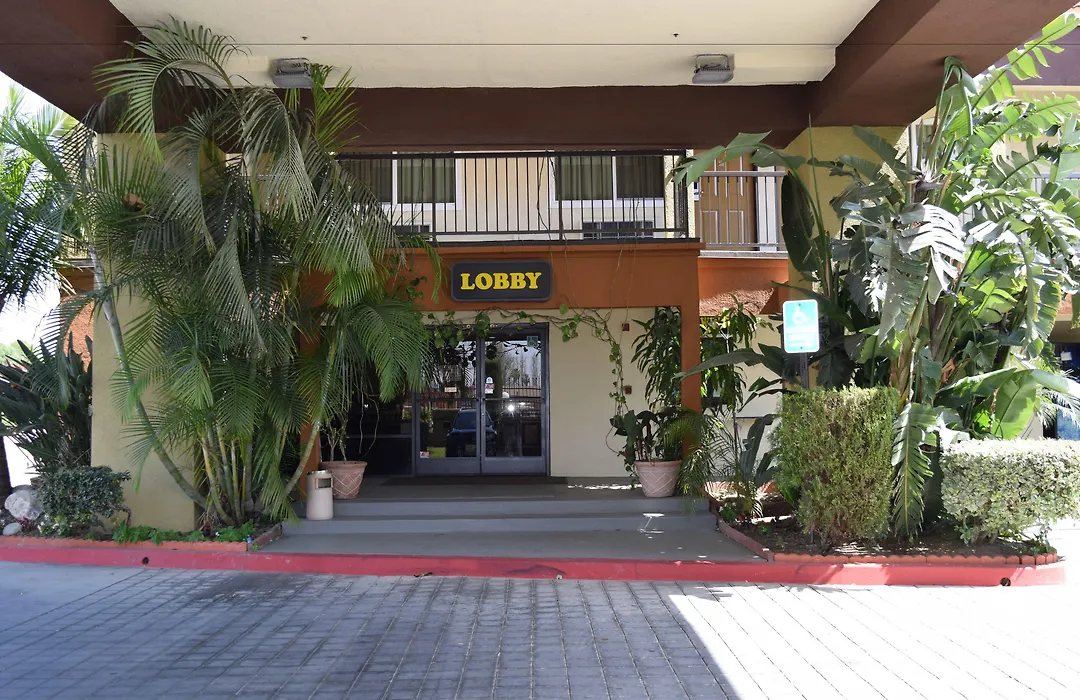 Budget Inn-1