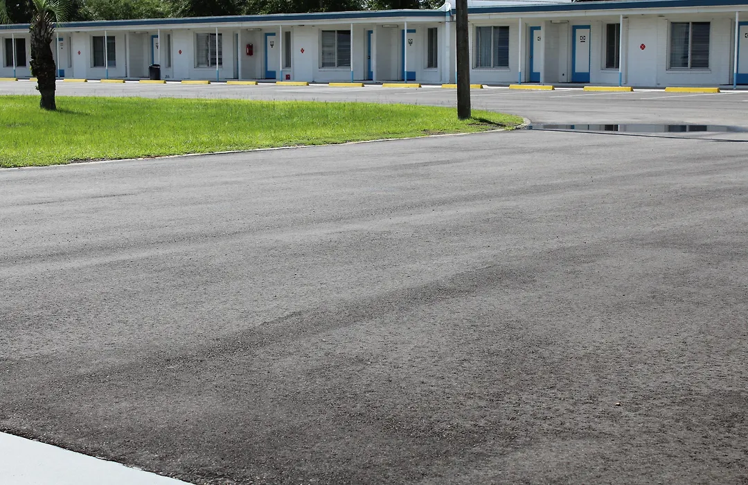 Royal Inn Motel-1