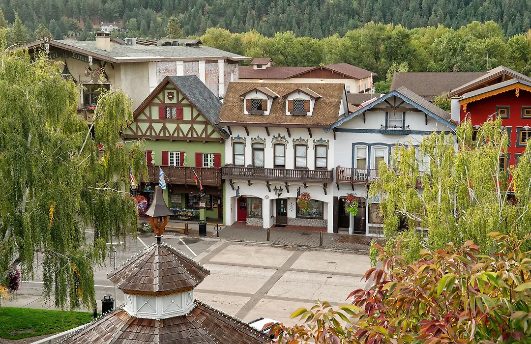 Bavarian Lodge-1