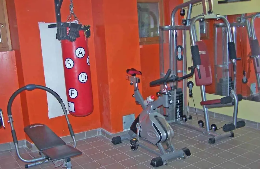 Hotel Bucaneve-1