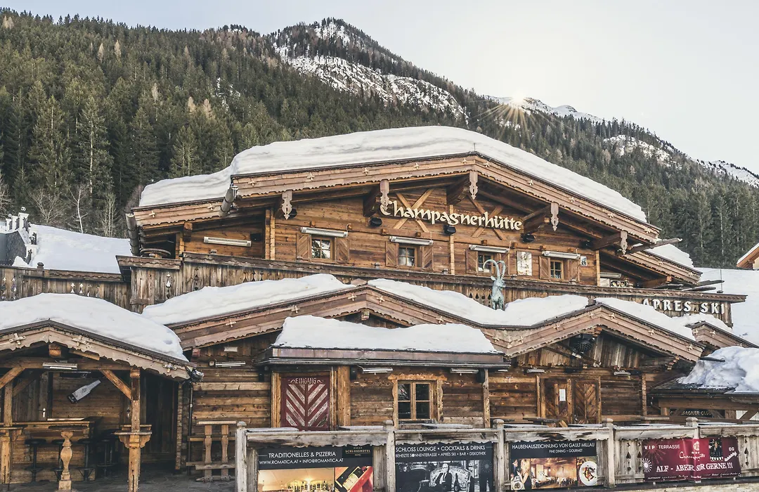 Schlosshotel Ischgl-1